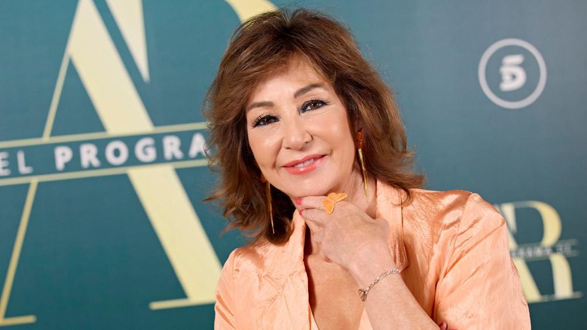 Ana Rosa Quintana presenta 'El programa de AR' en Telecinco