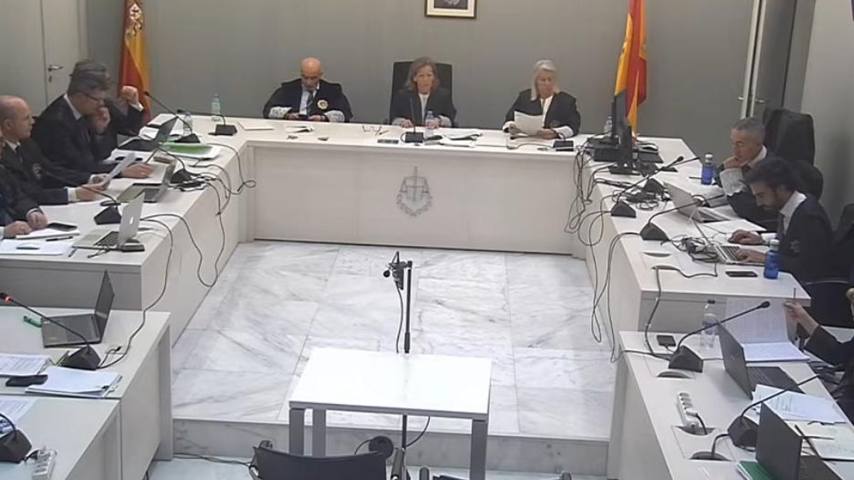 El tribunal escucha a los técnicos del Centro Criptológico Nacional por audio de videoconferencia