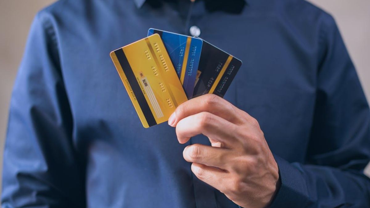 Tener tres cuentas de banco simplifica la contabilidad doméstica y el ahorro.
