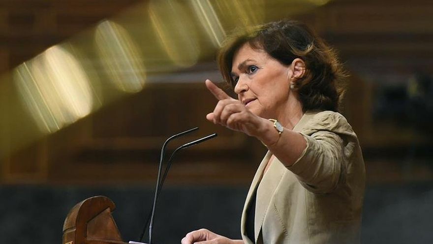 La vicepresidenta en funciones, Carmen Calvo, el jueves pasado durante su comparecencia ante el Pleno del Congreso para explicar la la crisis del Open Arms.