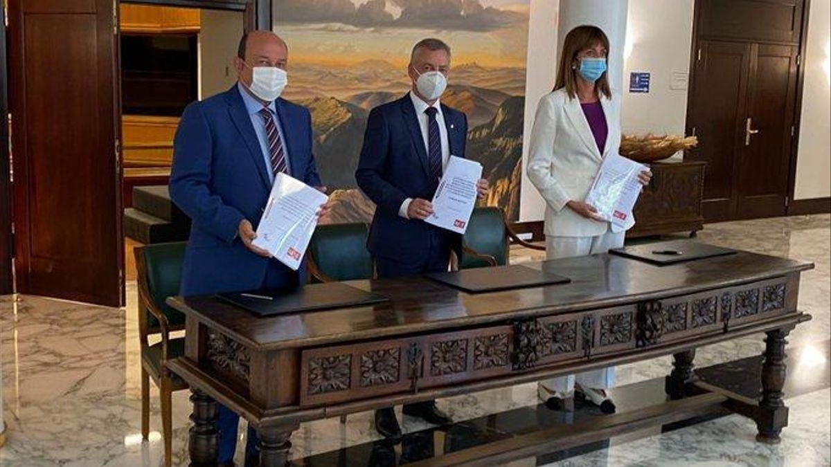 1 de septiembre: PNV y PSE-EE sellan la alianza