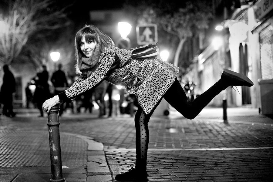 Nueve años de retratos en el bolardo más fotografiado de Madrid