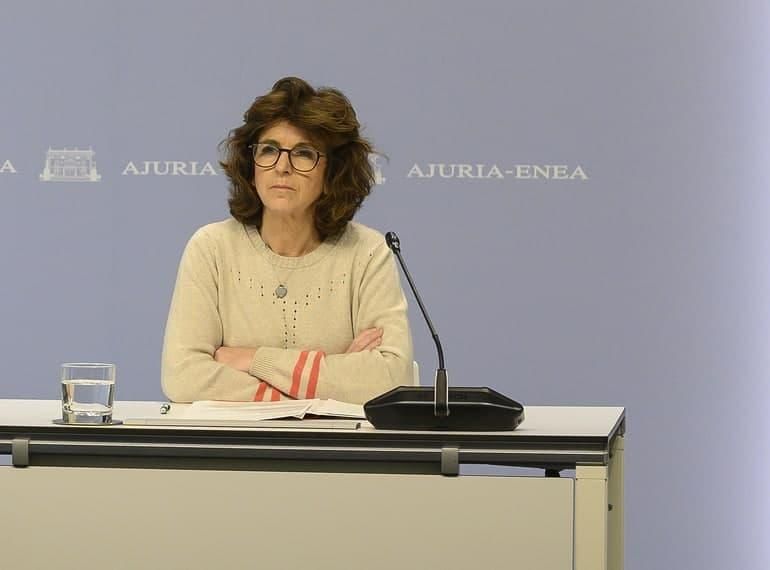 5 de abril: Murga bromea con Sánchez por usar mascarilla