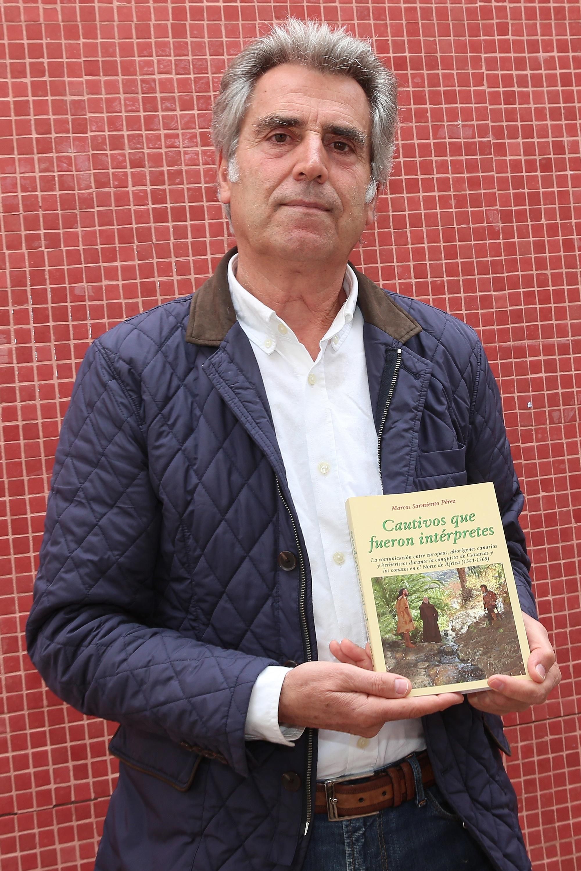 Marcos Sarmiento, filólogo de la ULPGC y autor de 'Cautivos que fueron intérpretes'