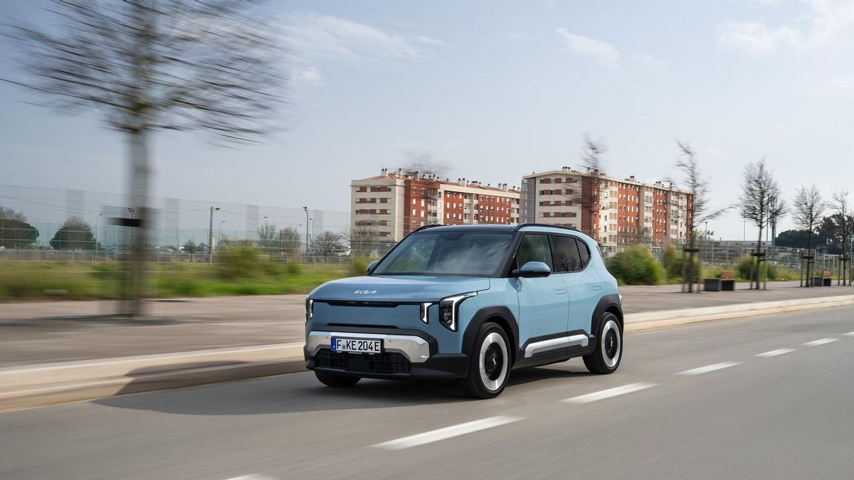 El coche eléctrico, una primera vez que no se olvida