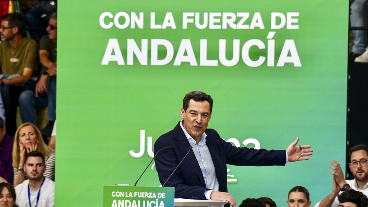 El presidente del PP de Andalucía y candidato a la reelección de la Presidencia de la Junta, durante un acto de campaña en Málaga.
