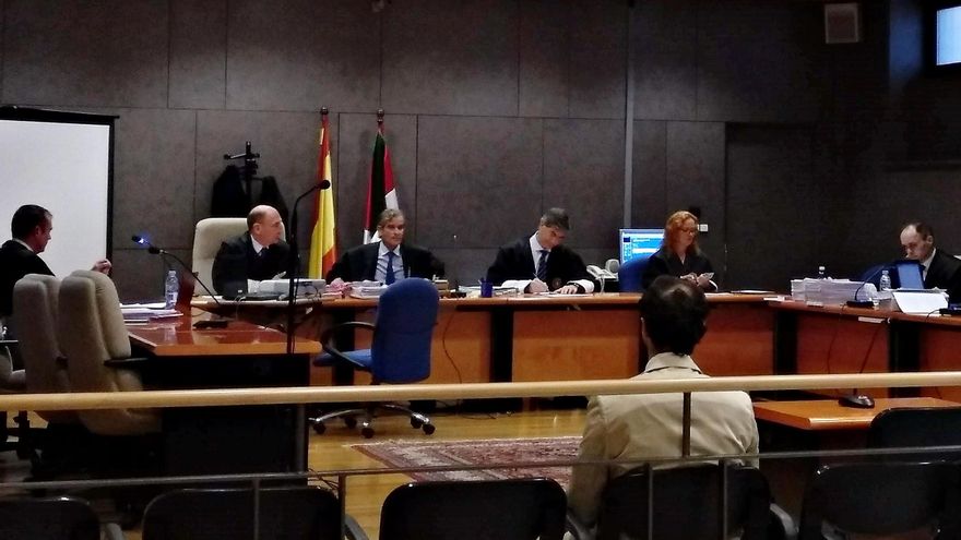 El Supremo rebaja de once a dos años la pena del profesor del colegio del Opus Gaztelueta a pesar de considerar probados los abusos sexuales "continuados"