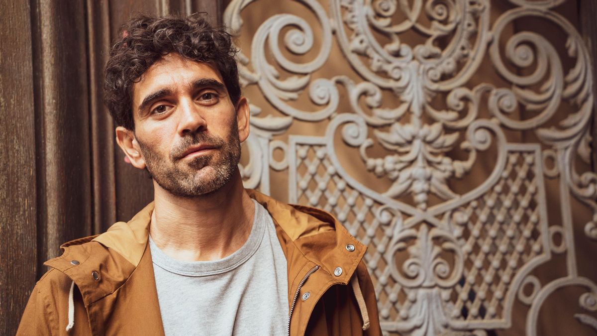 Adrián Orr estrena 'A nuestros amigos', su segunda película