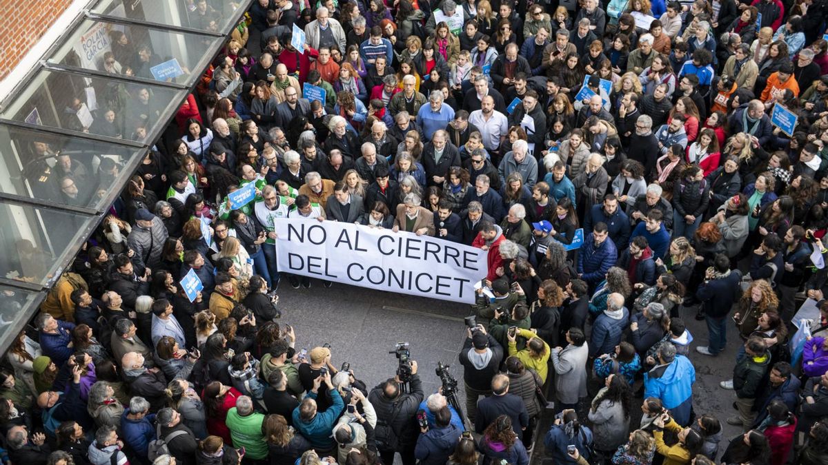 Convocatoria en defensa de la ciencia argentina, en agosto de 2023.