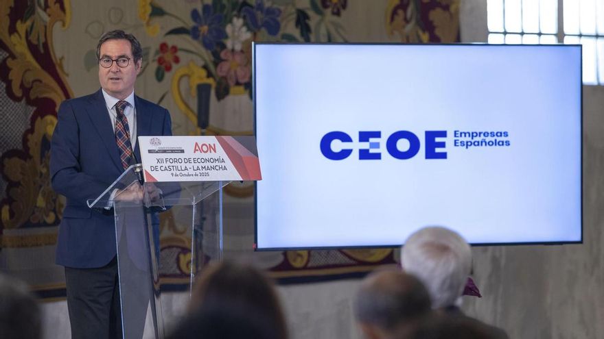 Garamendi tacha de "ocurrencia" la ampliación del permiso por fallecimiento: "Yo pediría 10 días para descansar de los anuncios de Trabajo"
