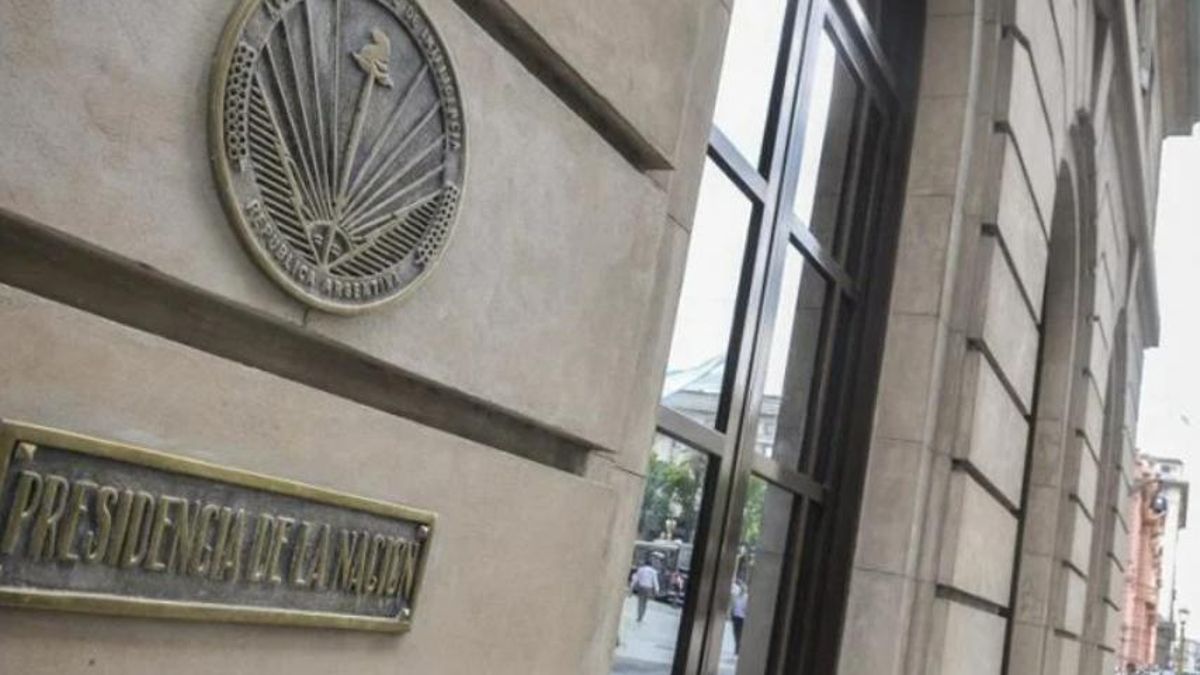 La Agencia Federal de Inteligencia (AFI) es el organismo rector del Sistema de Inteligencia Nacional.