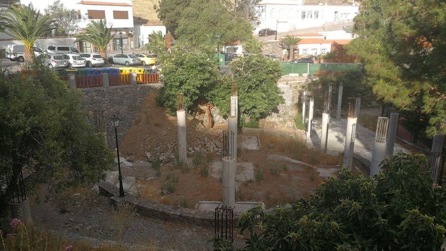Mamotreto en el parque de Artenara. 