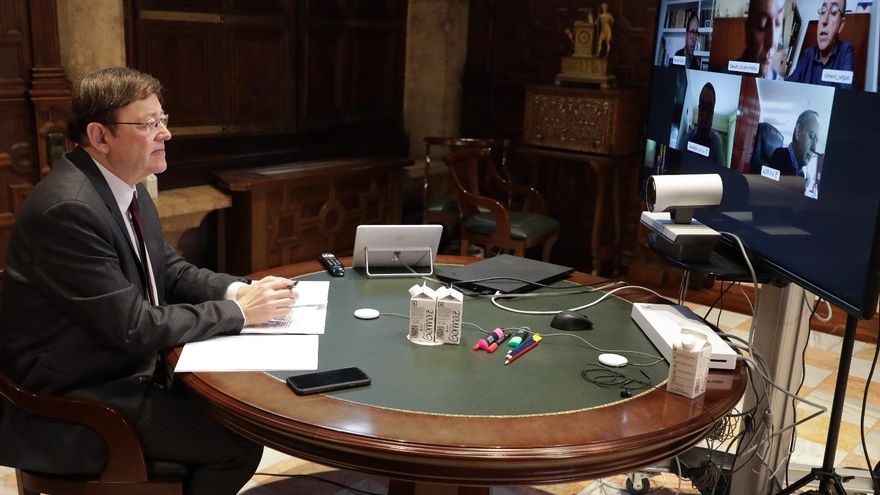 Un momento de la reunión de Ximo Puig con los agentes sociales por videoconferencia.