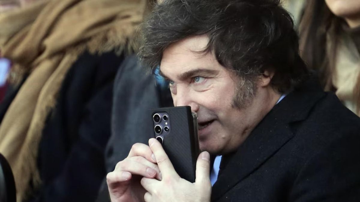 Javier Milei y su impulso irreflenable por insultar en las redes.