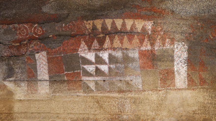 Detalle del friso de la Cueva Pintada de Gáldar (Gran Canaria)