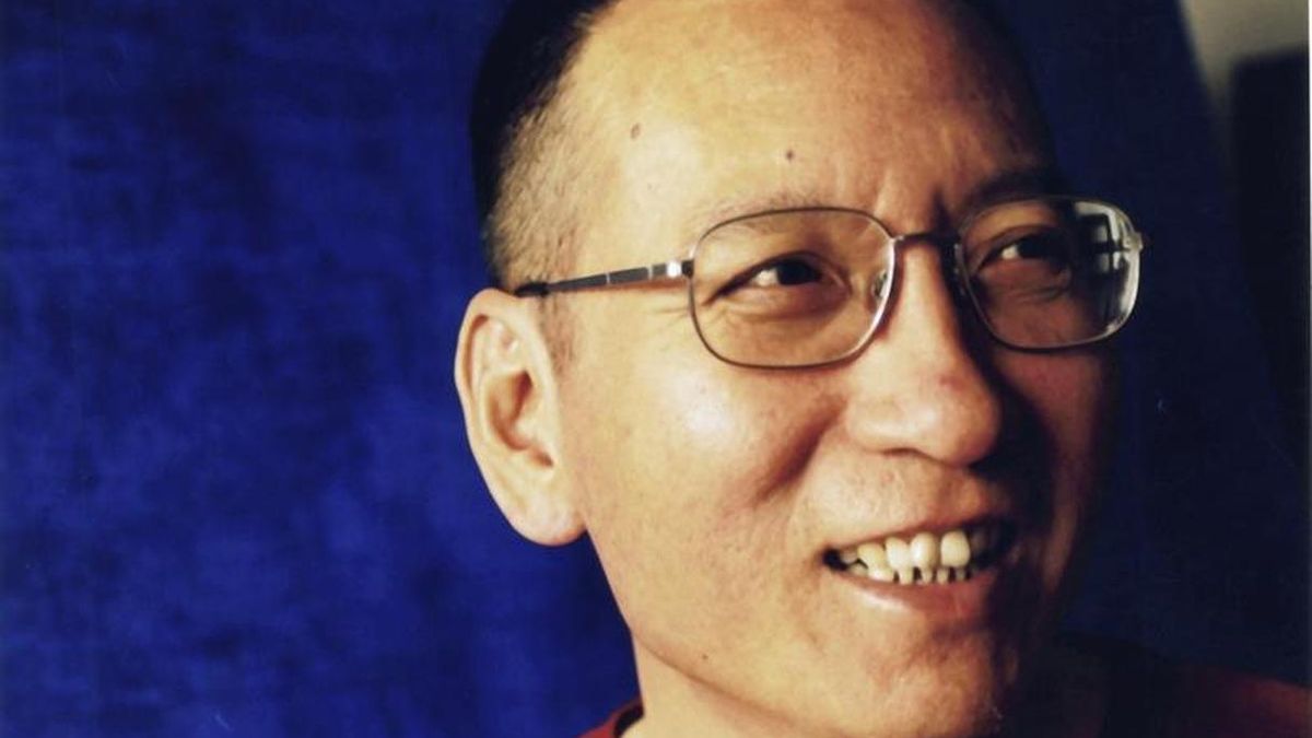 Liberan por razones médicas al Nobel de la Paz chino Liu Xiaobo