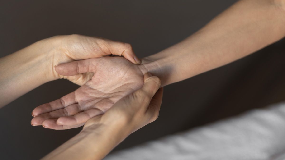 El síndrome del túnel carpiano, en la muñeca, es la más común entre las neuropatías por compresión.