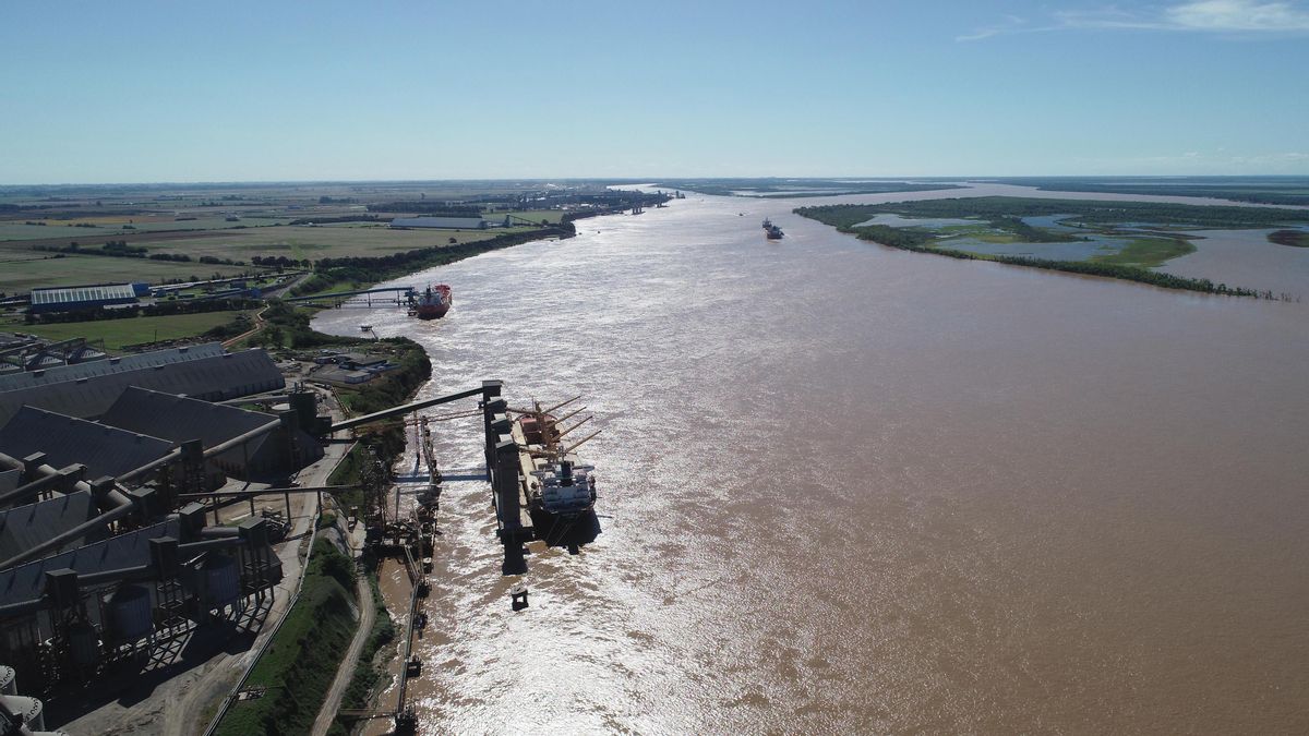 Hidrovía Paraguay-Paraná.