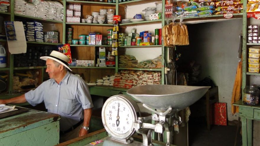 Apuesta de la Diputación de León por el comercio en los pueblos para paliar la despoblación