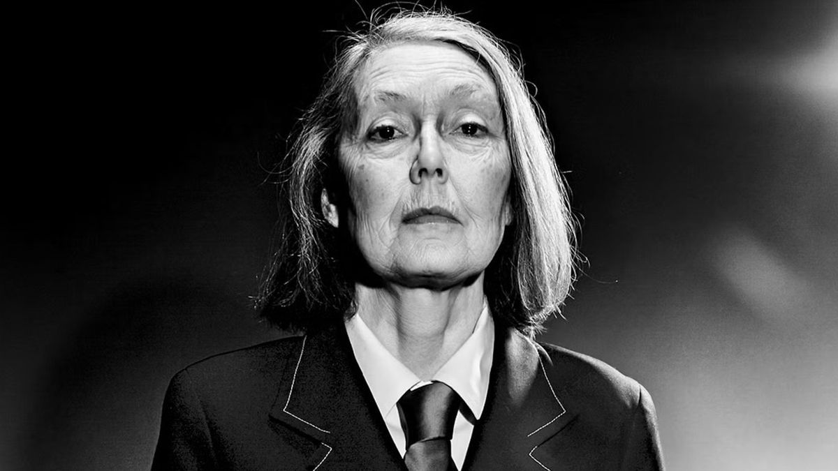 Un retrato de la escritora y ensayista canadiense Anne Carson.