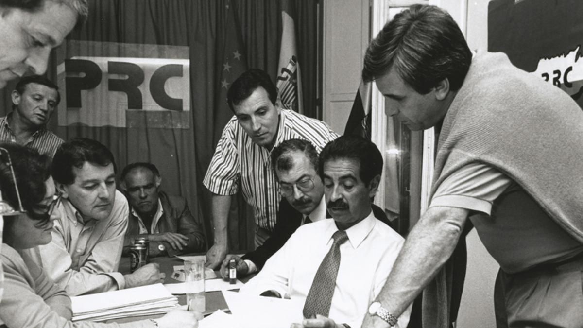 Revilla en la noche electoral de 1995, año al que accedió por primera vez al Gobierno.