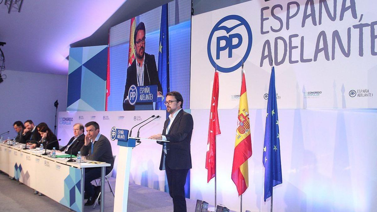 El presidente del PP de Canarias, Asier Antona en el congreso nacional de su partido.