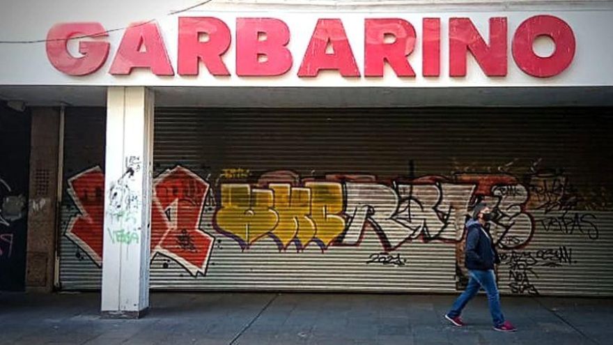 La economía de Milei: Garbarino quebró, Frávega cierra sucursales y se multiplican los despidos y las empresas que dejan de operar